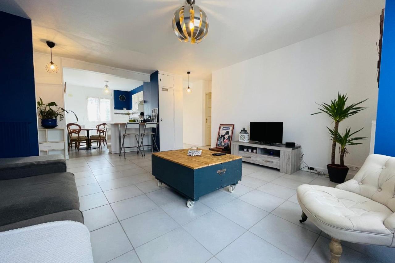 Superb Apartment 10 Min Walk From The Castle アンボワーズ エクステリア 写真